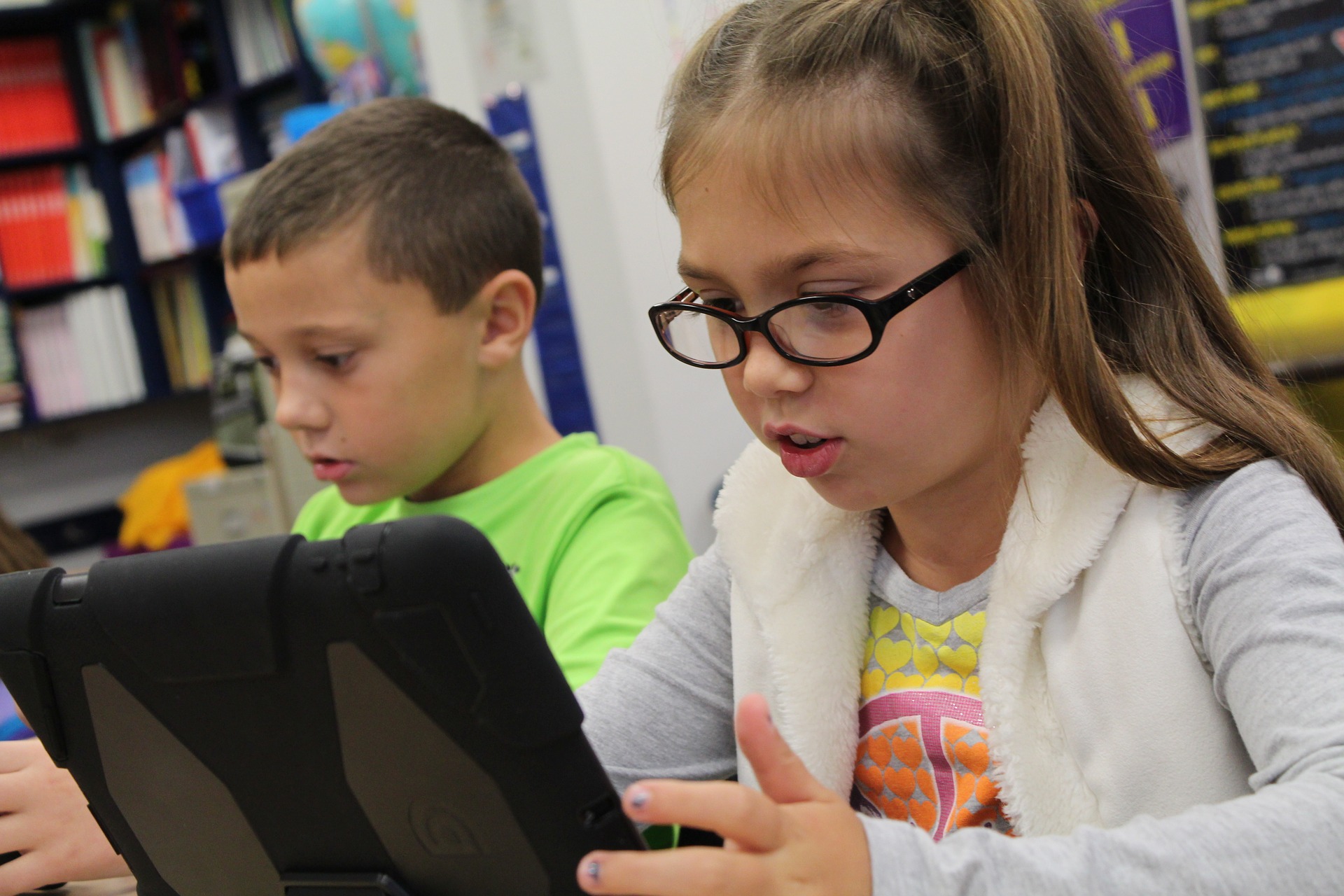 With so many options available, how do you choose the perfect tablet or laptop for your child?
