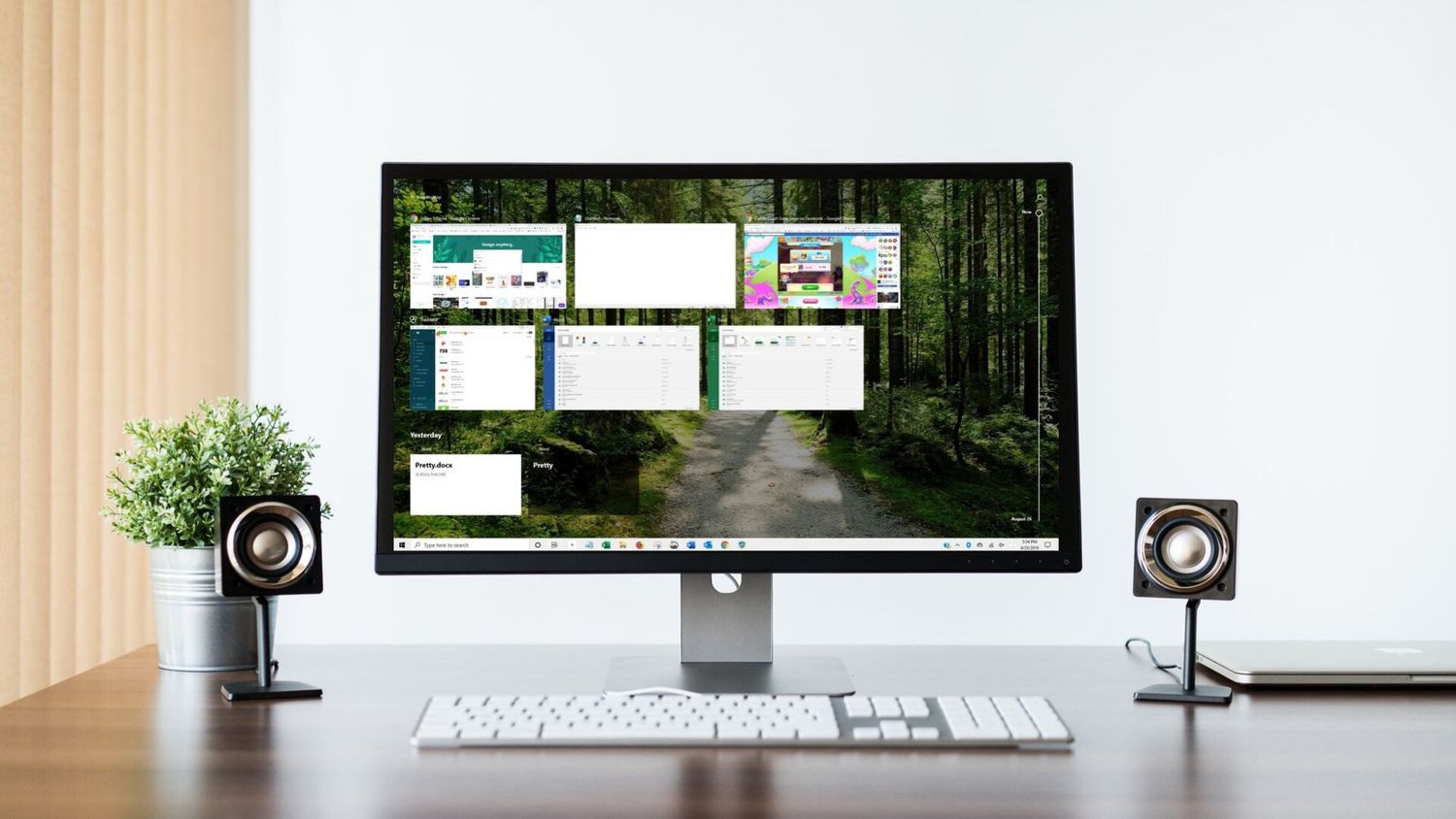 How to Use Multiple Desktops in Windows - The Tech Edvocate