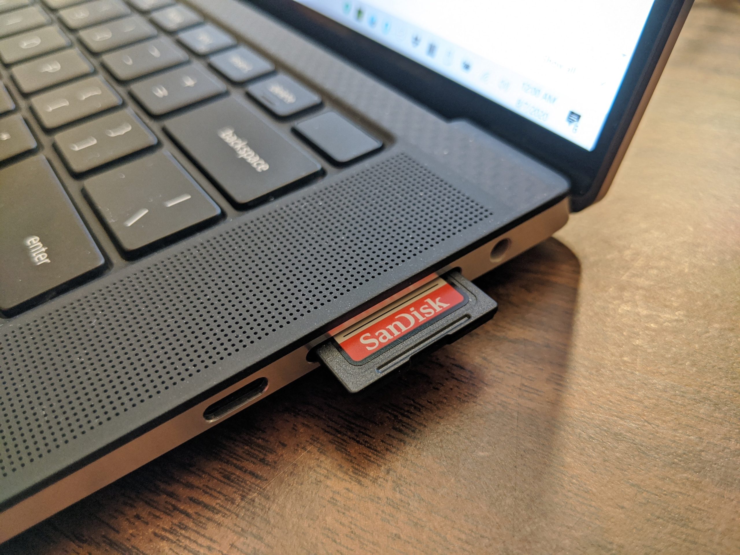 How to Read an SD Card The Tech Edvocate