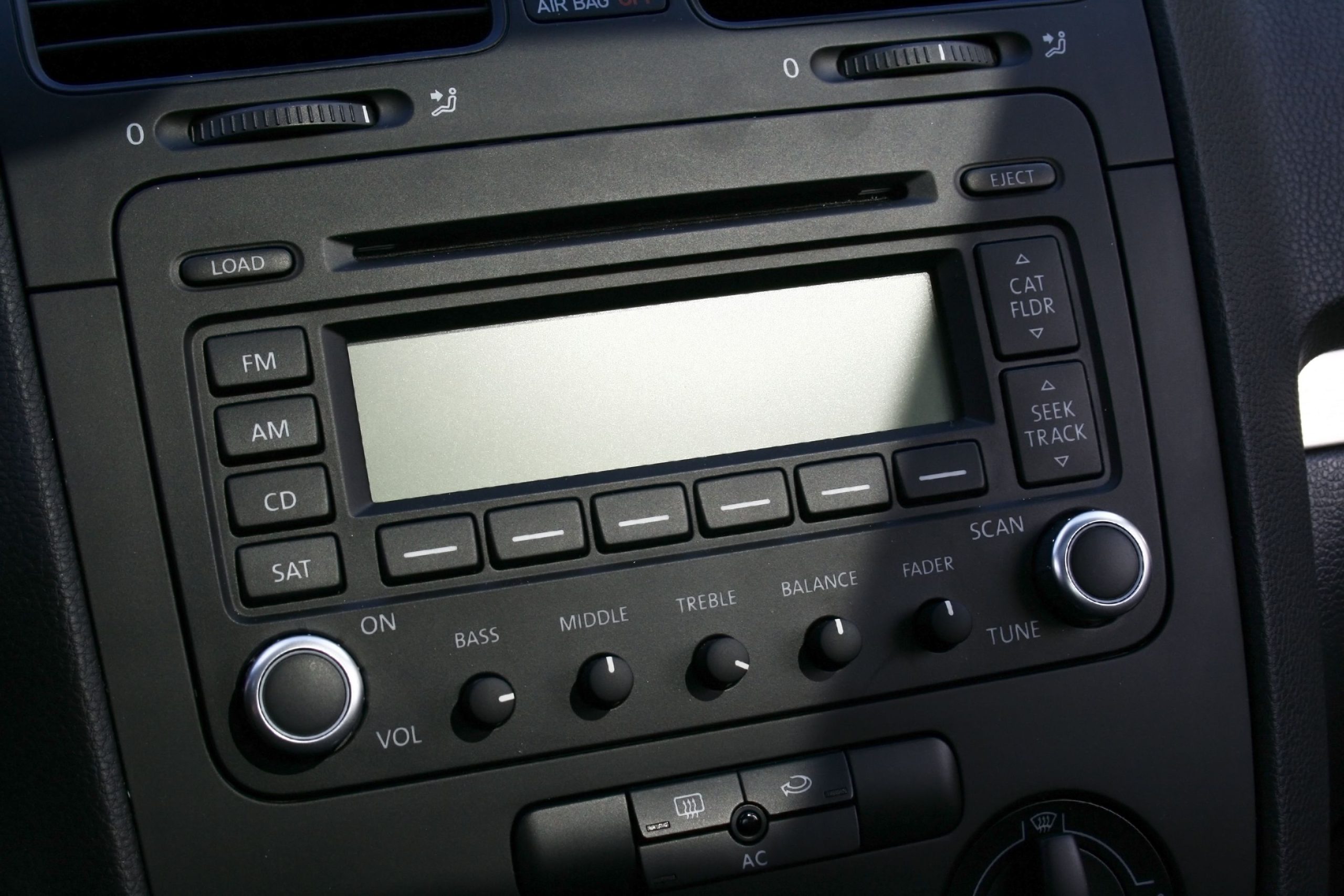 How to Fix a Car Radio That Won't Turn Off The Tech Edvocate