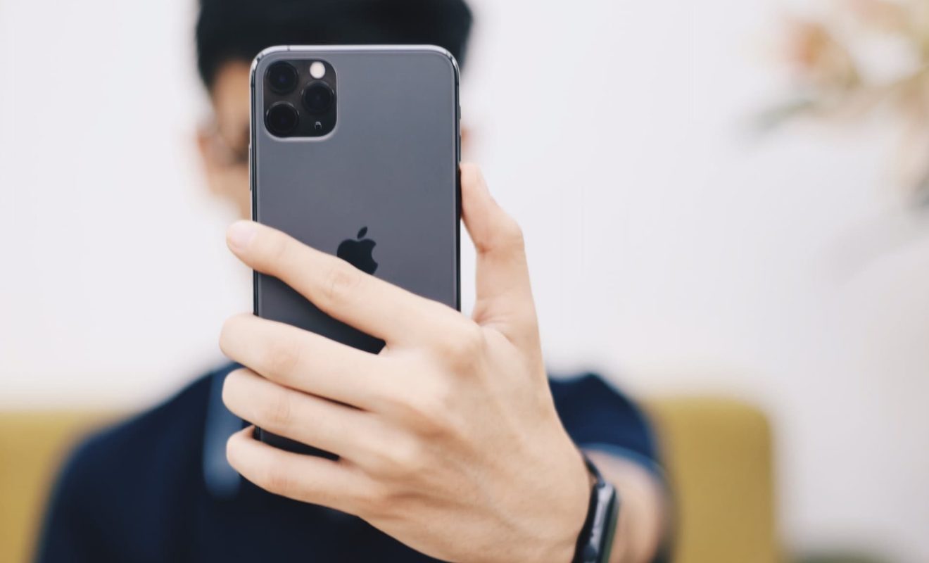 taking a selfie on iphone