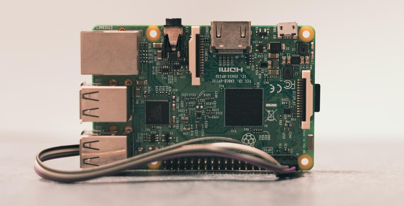 How to Boot a Raspberry Pi From SSD and Use It for Permanent Storage - The Edvocate