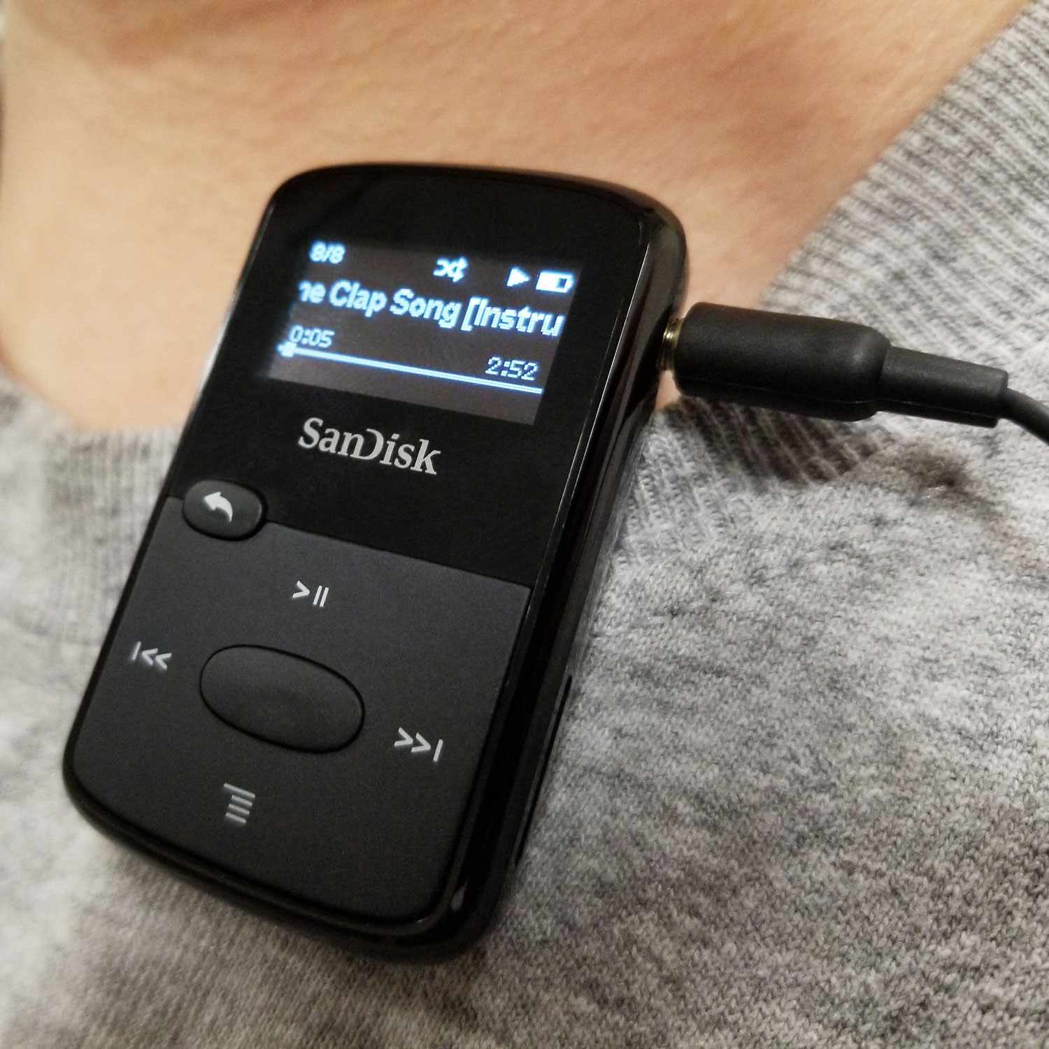 sandisk 8gb clip jam mp3 player review
