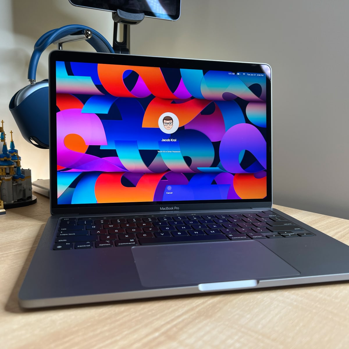 MacBook Pro M2 13 Inch Review Familiar Design New Apple M2 Chip The MacBook Pro M2 13 Inch Review Familiar Design New Apple M2 Chip The