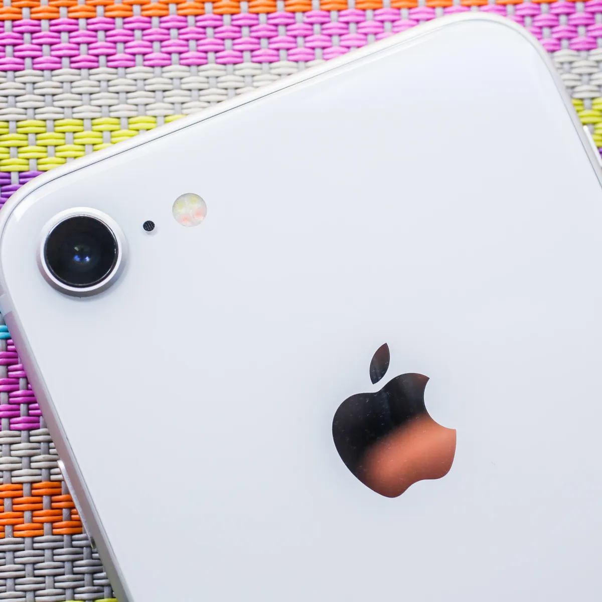 Apple's iPhone SE specs vs. the iPhone 6, iPhone 6S and iPhone 5S specs ...