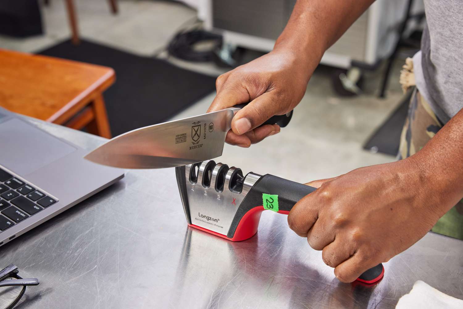 The Best Knife Sharpeners for an Effortlessly Sharp Kitchen - The Tech  Edvocate