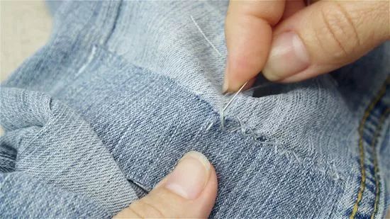 6 Ways to Remove Iron On Patches