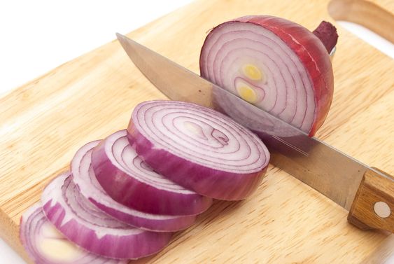 How To Store Cut Onion: The Ultimate Guide to Storing Cut Onions for  Lasting Freshness - Fas Kitchen
