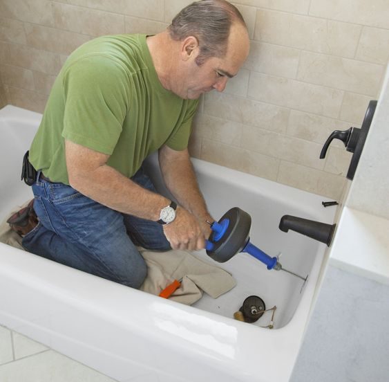 3 Simple Ways to Unclog a Bathtub Drain Naturally - The Tech Edvocate