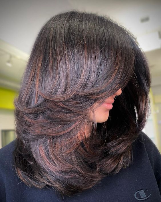 Lovely long layered haircut !! Done by Saachi at Lullanagar branch. Book  your appointment today with H2O #H2O #neoncolours #nailart… | Instagram