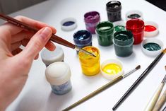 How to thin acrylic paint 