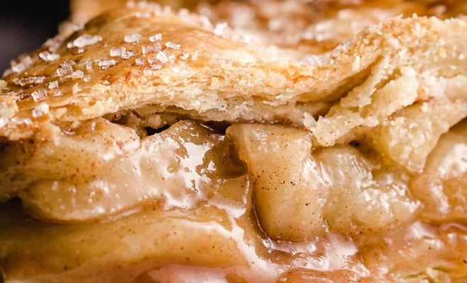 Best Homemade Apple Pie Recipe - How to Make Easy Apple Pie from ...