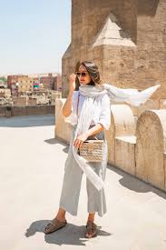 female tourist dress code egypt