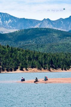 A Visitors Guide to Colorado Springs (CO), United States